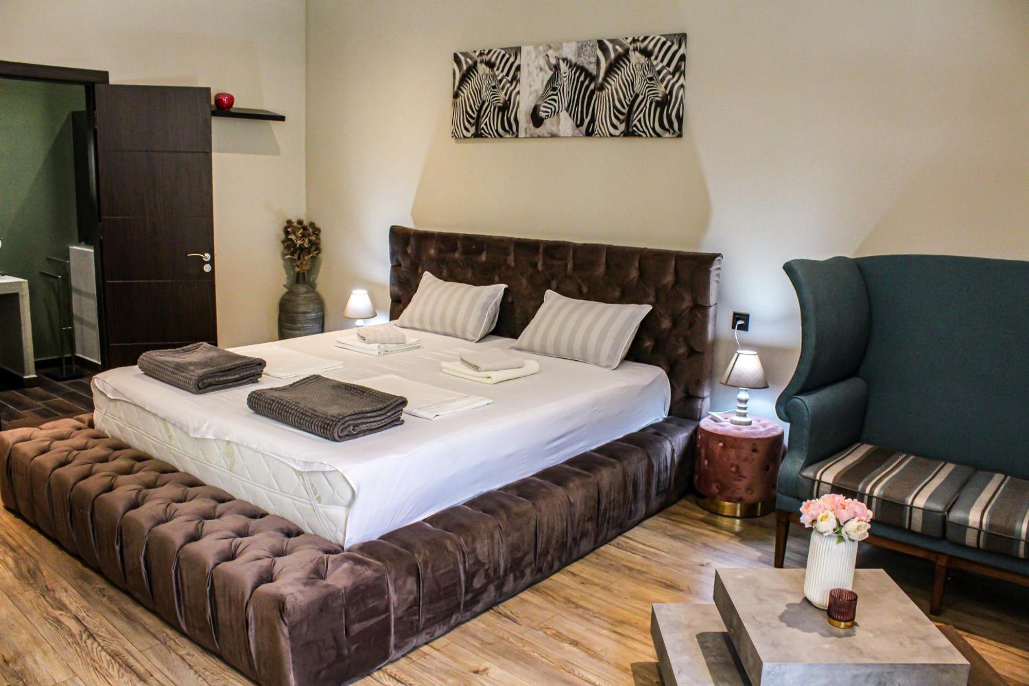 R34 Boutique Guest House Veliko Tărnovo Esterno foto