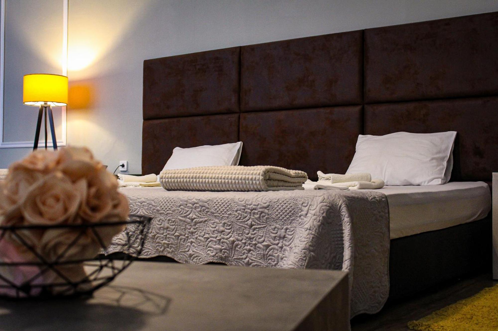 R34 Boutique Guest House Veliko Tărnovo Esterno foto