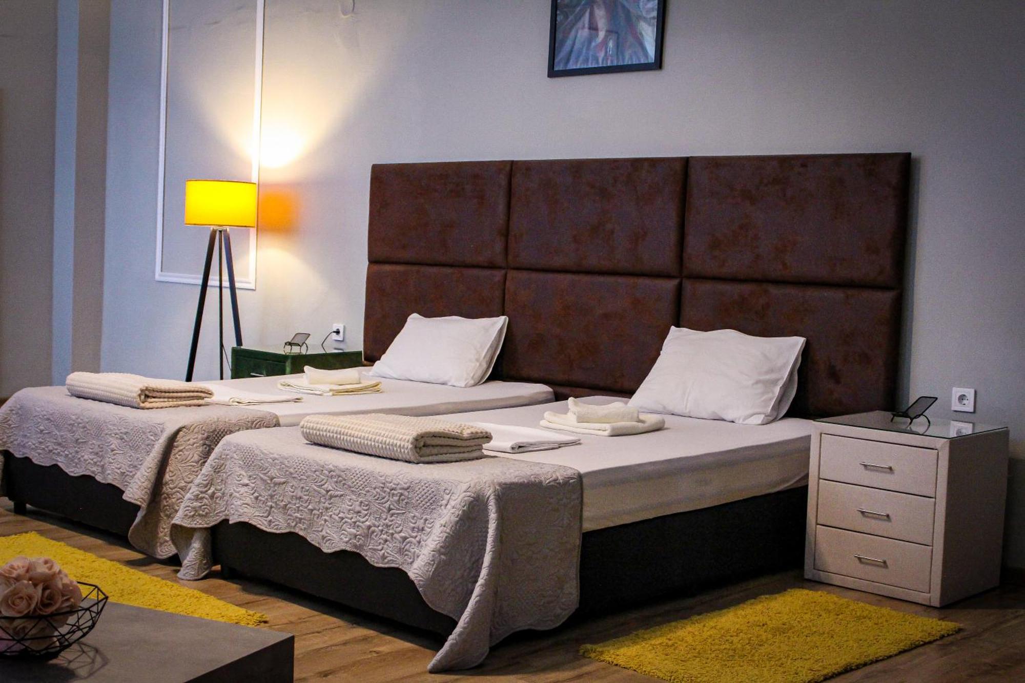 R34 Boutique Guest House Veliko Tărnovo Esterno foto