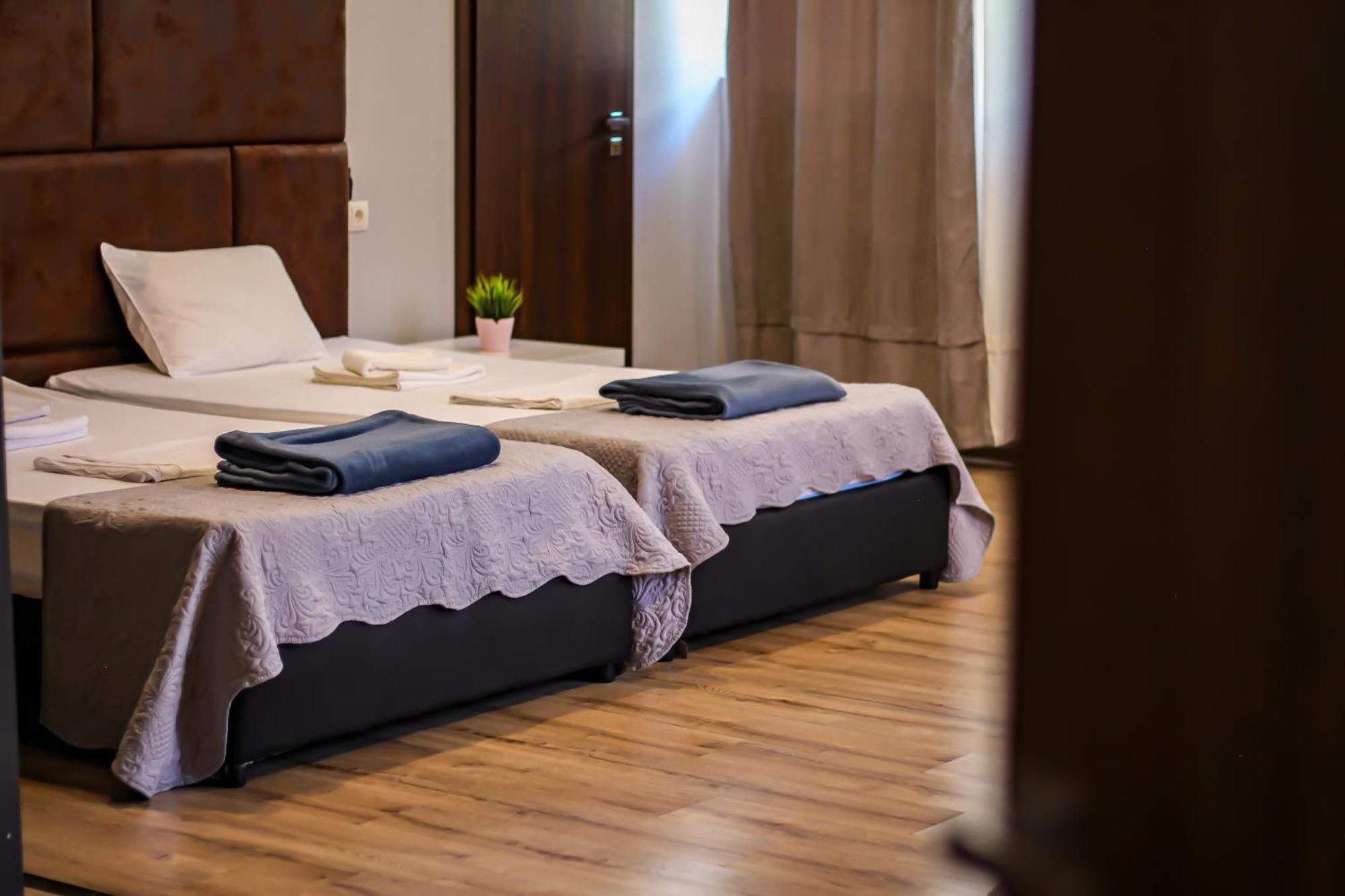 R34 Boutique Guest House Veliko Tărnovo Esterno foto